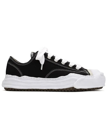 "Hank" Casual Low-Top Sneaker